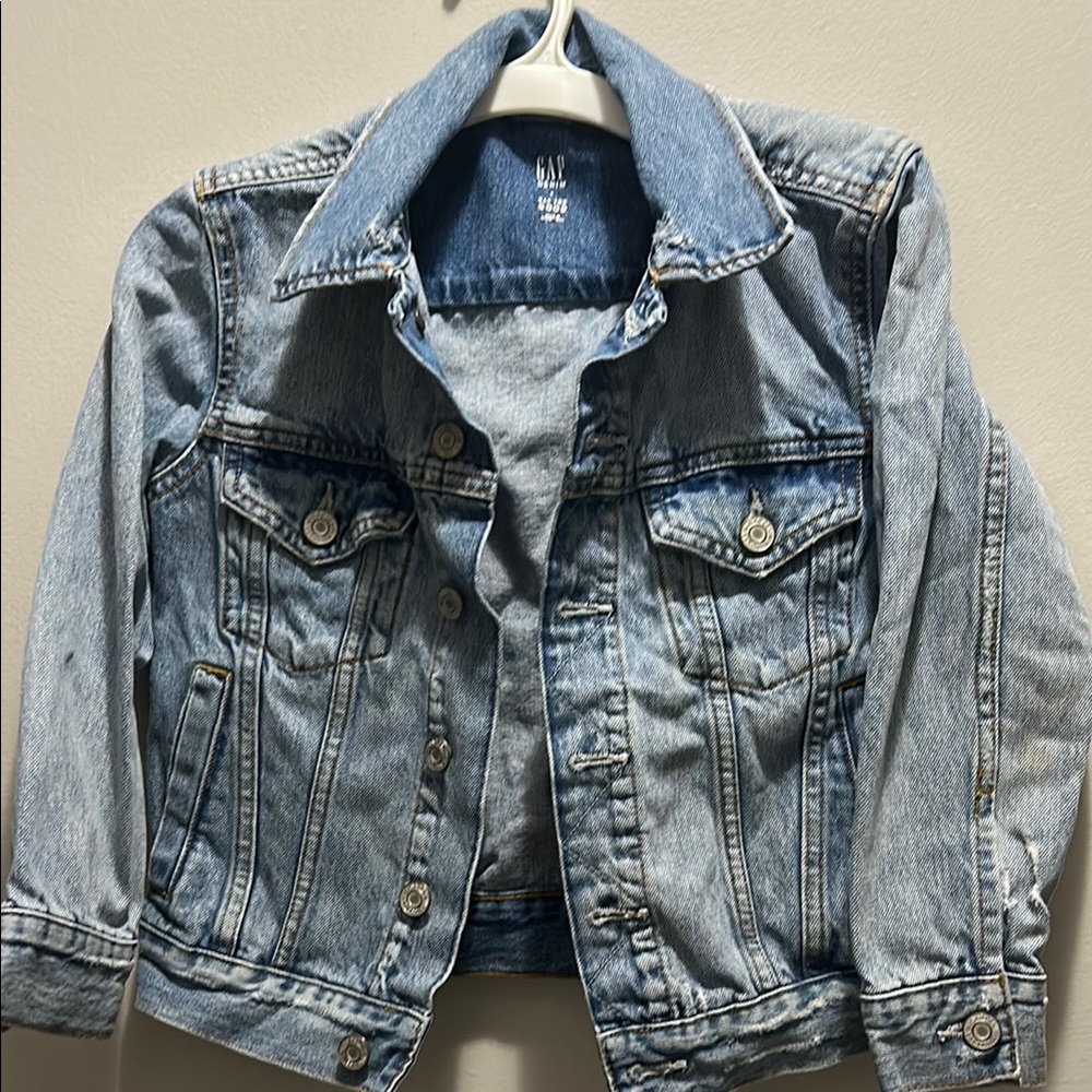 GAP Blue Jean Jacket Classic Denim Style